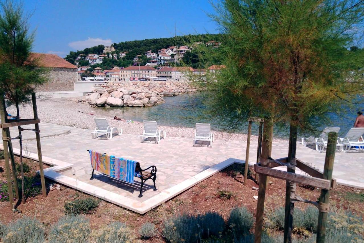 Holiday House With A Parking Space Svirce, Hvar - 17682 Vrbanj Exterior foto